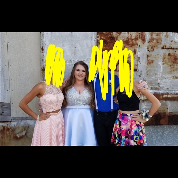 Plus size Ed Young Homecoming dress - Picture 3 of 4